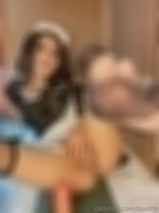 Do you want to see this uncensored photo leave me a tip and send me a