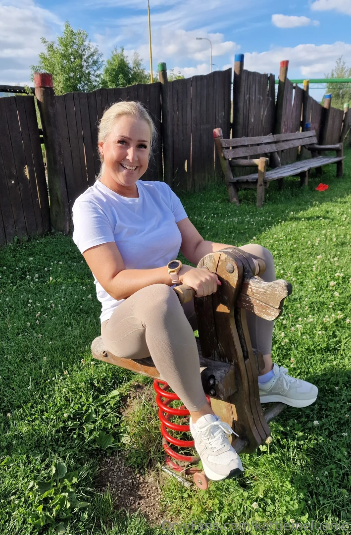 I find myself happy with the little things 