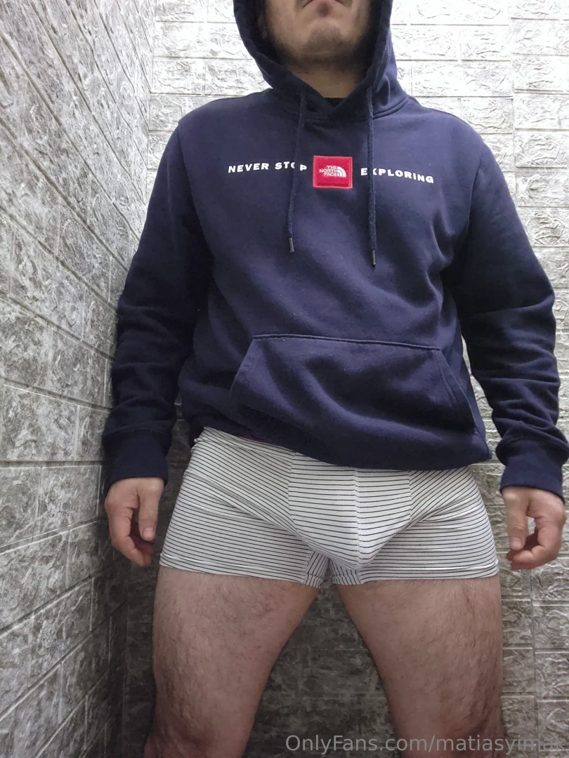 Ando caliente pase al un ba o de una amiga solo para tocarme quiero part 2 