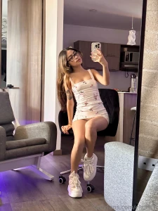 Do you know in which video this dress appears part 3