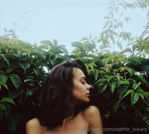 Salute my name is sophie and i want to start by introducing myself i