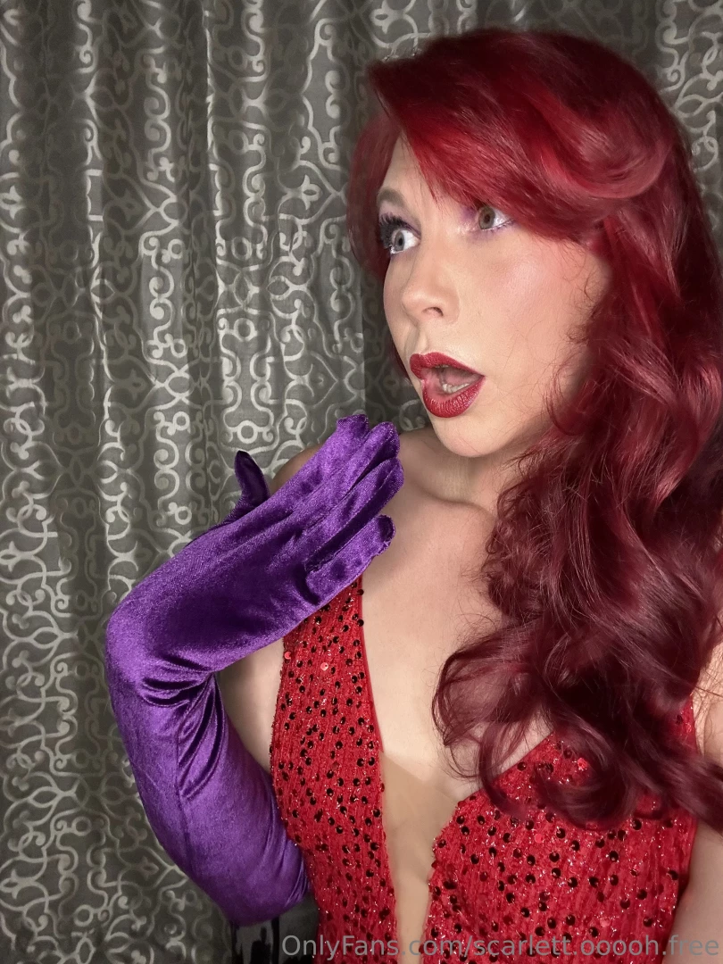 Do you wanna see how naughty mrs roger rabbit can be let me know in 