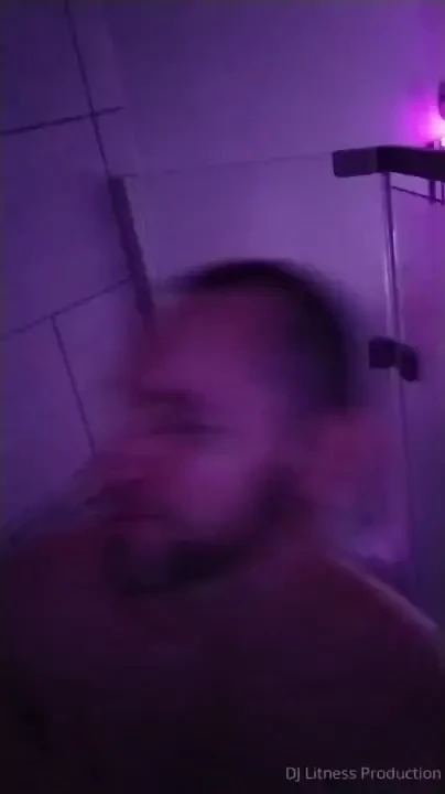 It s kinda a yoga post lol i basically do supported side angle pose in 