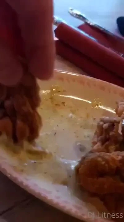 Ok my stomach is getting kinda ridiculous lol but look at this yummy part 1 