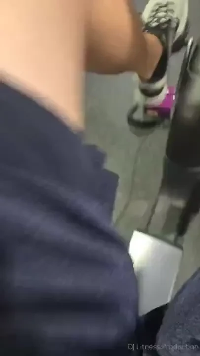 Thinking about cumming on lulypop85 and summersable big pretty titties 