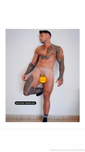 Baby i have a gift for you my vip page dandylove just got a big sale