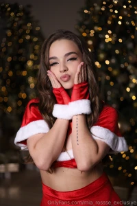 When there are lights and a christmas tree around it s impossible not