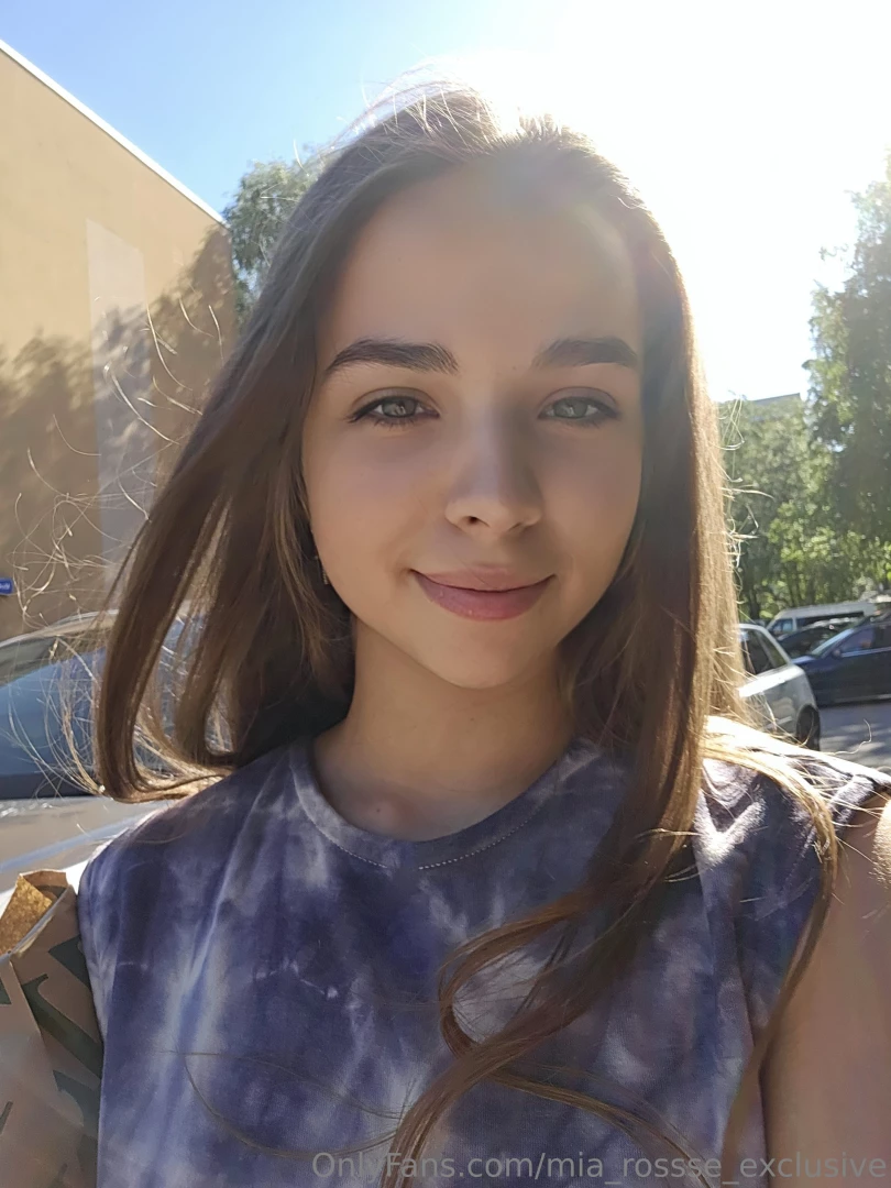 Winter has just started and i m already missing the warm summer days 