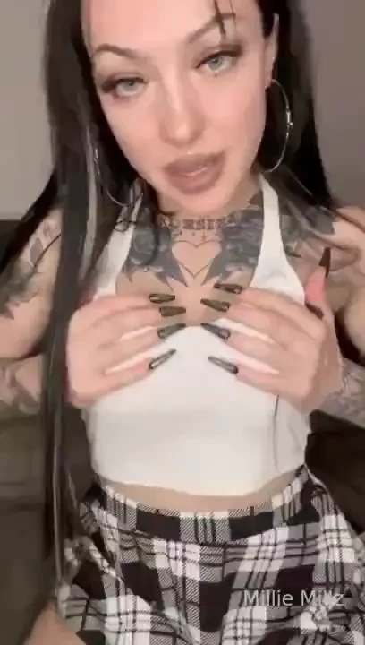 I ve got a fun secret wanna see 