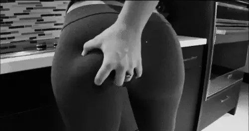 Yeah pat pat facesiting pat 