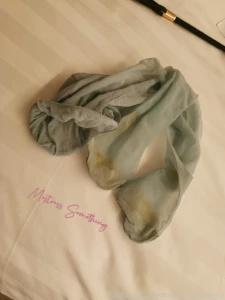 Come on babe hkmistress slave feet worship