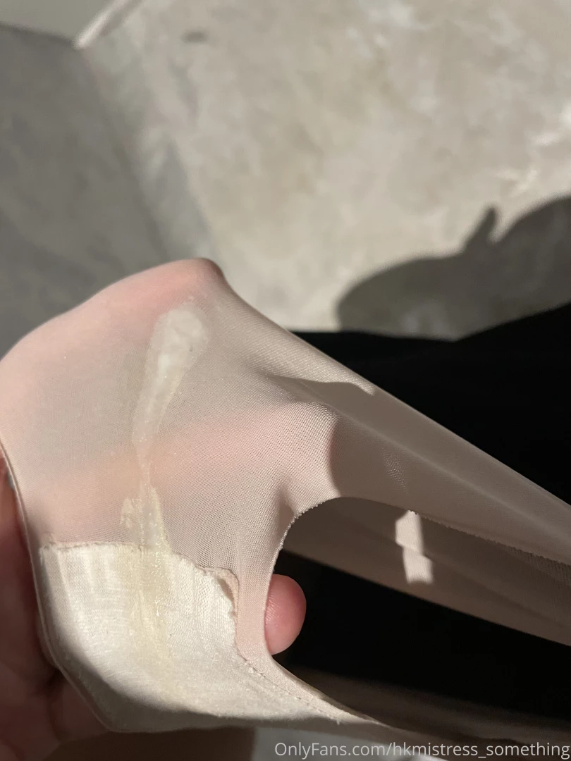 Hkmistress hkfemdom slave slavetraning facesitting 