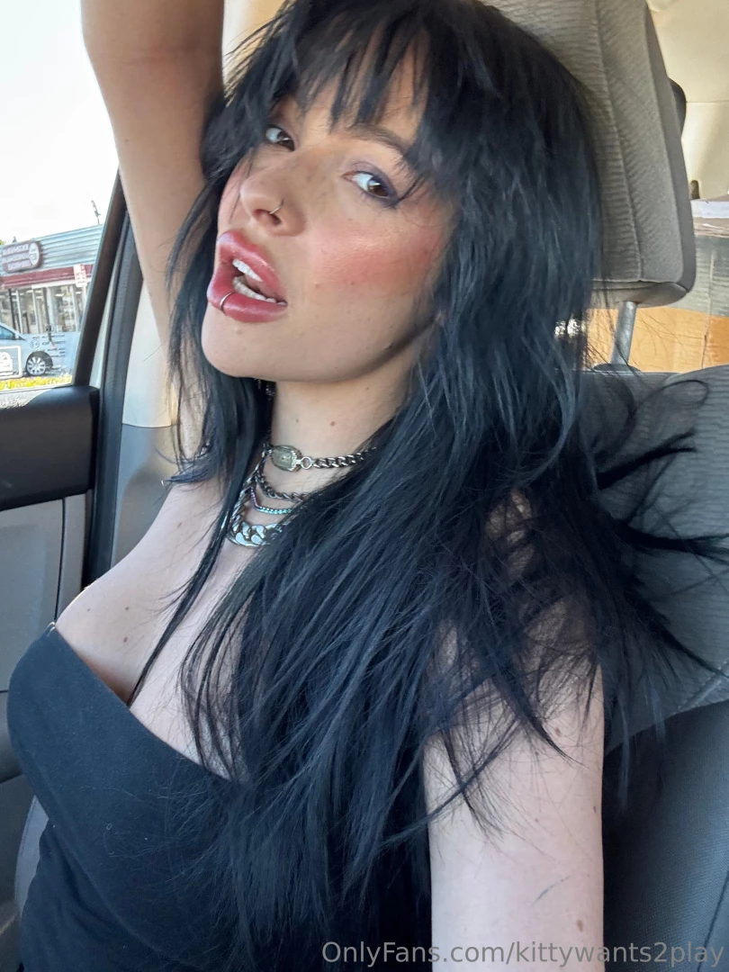 If you thought i looked good in clothes wait until you see me out of 