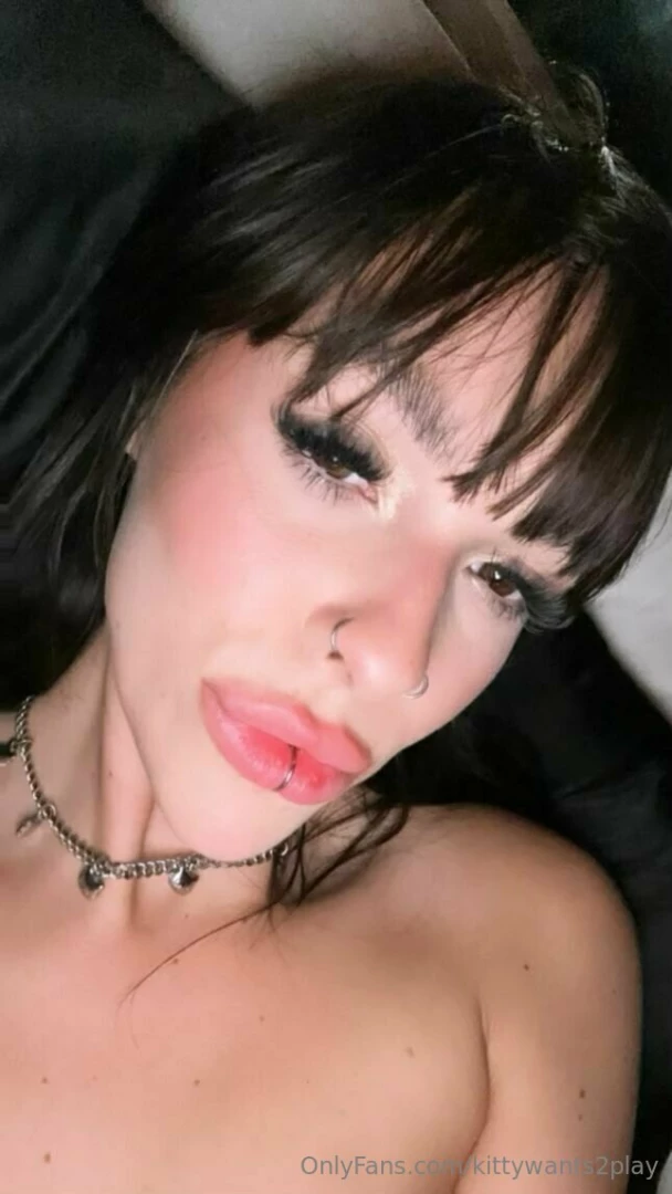 Hey cutiesss i m gonna be here all night remember my customs and part 2 