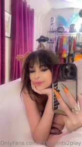 On my lips kingdom of dreams