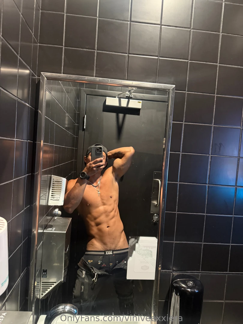 Work break is for selfies like these been working 50-60 hour evening 