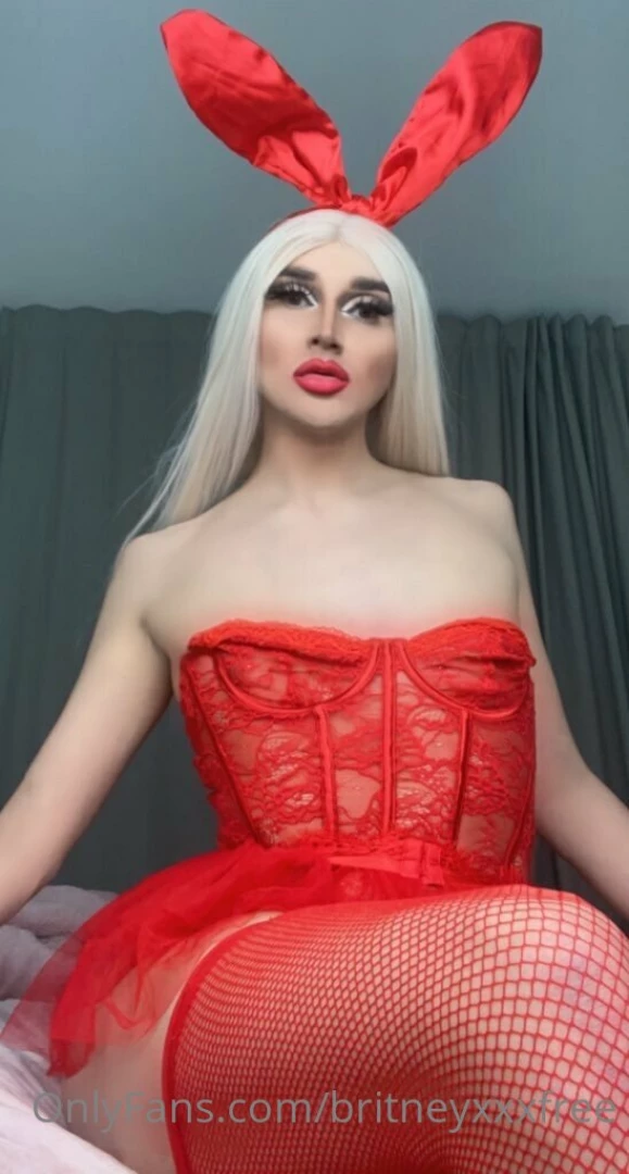 Come play with me and let me show you what a naughty slut i am vip 