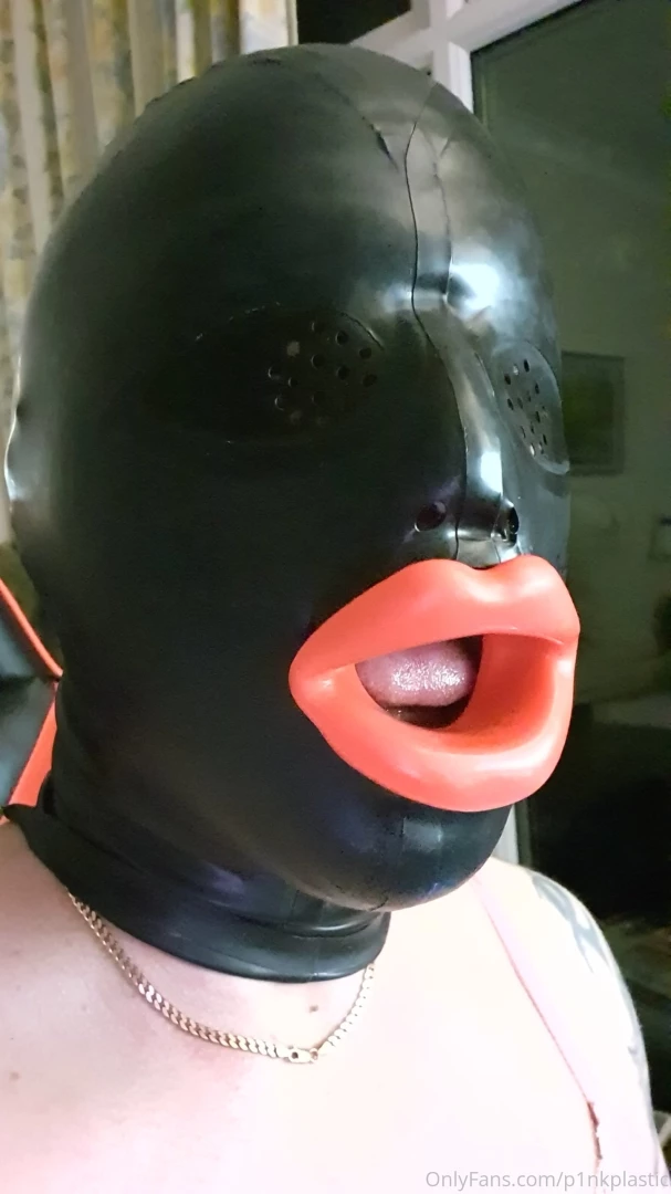 My new hood arrived this week who wants to go first 