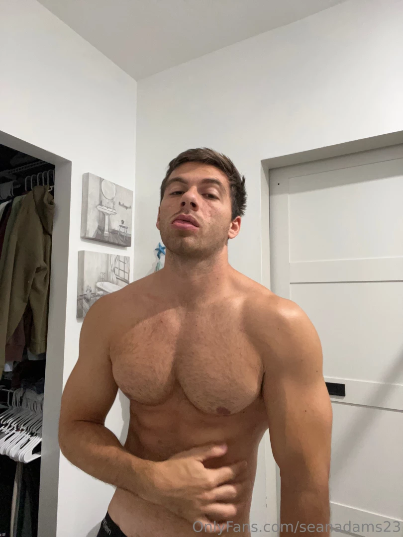 Feelin myself a lil bit 