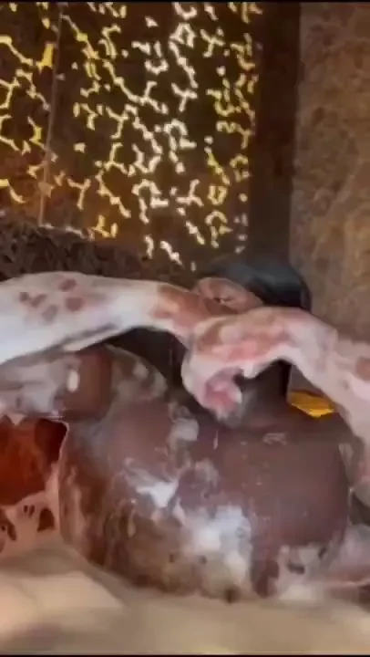 Come oil me up says savino_black a fit and sexy londoner on his page part 1 