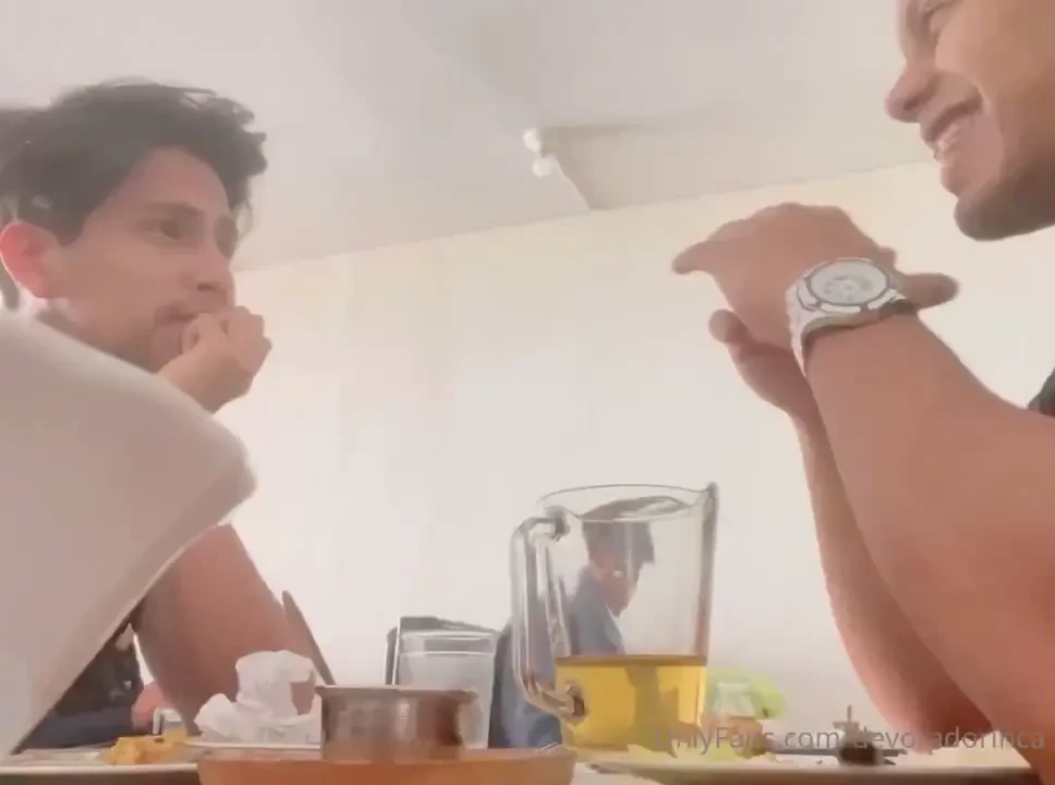 Video completo me encantan esos bisexuales que me hacen venir sin 