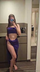 This outfit is much more fun without panties part 1