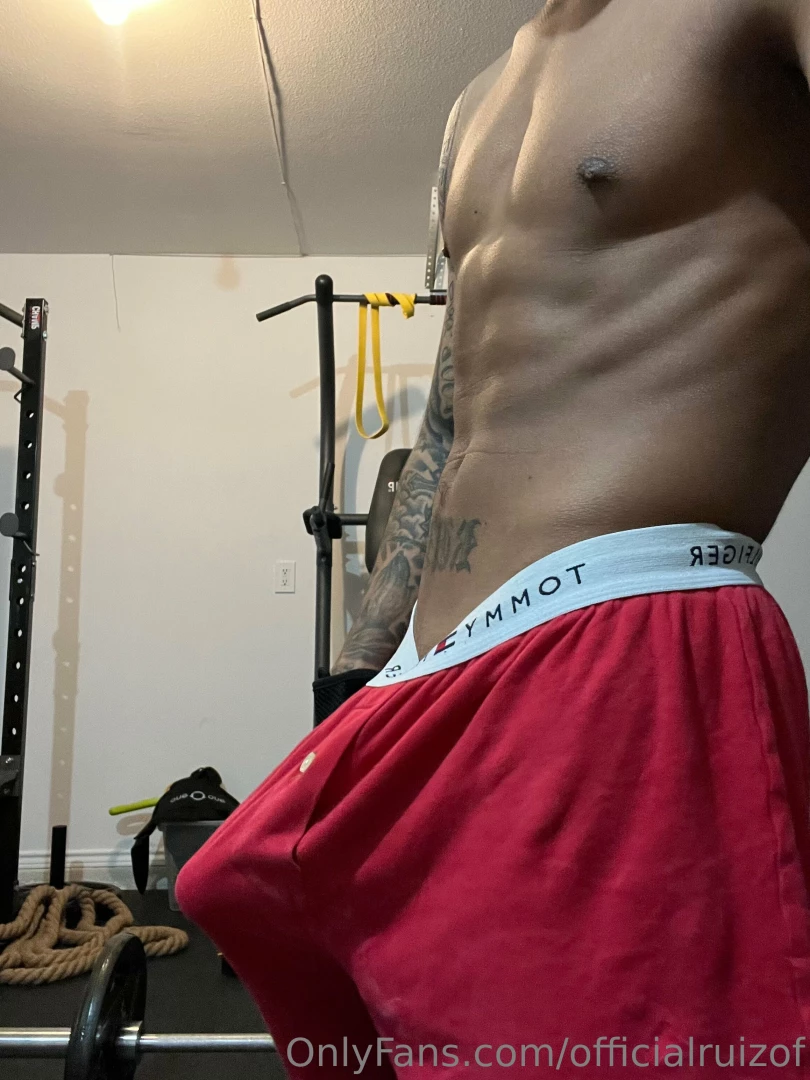 I had a boner while i was working out 