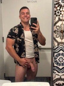 I either wearing something like this or a polo during the summer part 1