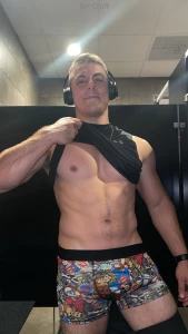 I brought my nerd underwear to the gym today i m also growing out my