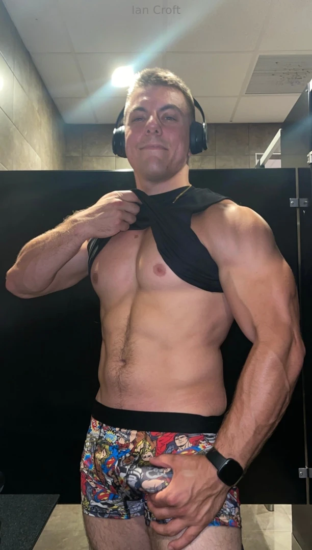 I brought my nerd underwear to the gym today i m also growing out my part 2 
