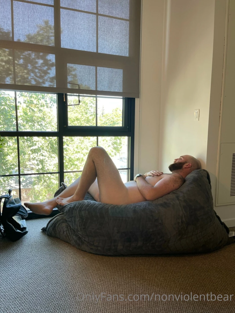 Questioning if the 5th floor is tall enough to have the blinds up part 1 