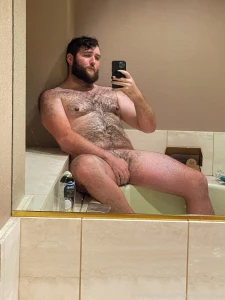Found another bath tub i fit in part 2
