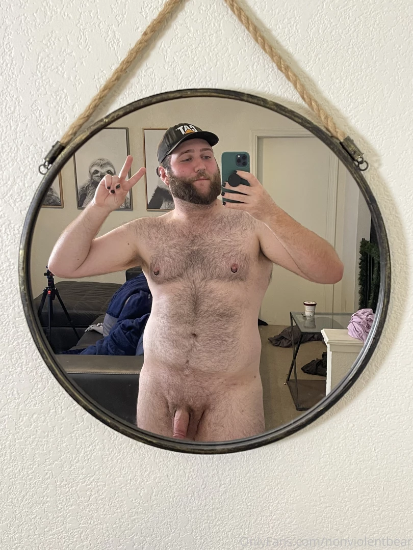 Been having a great time at the gym here s a post workout wank part 1 