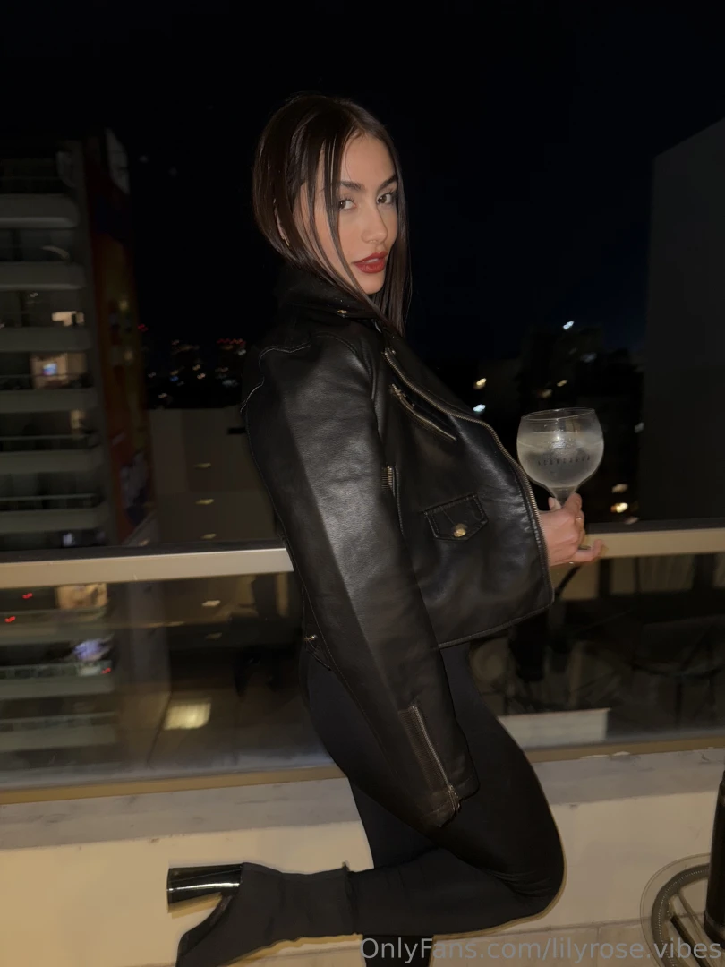 Does caption still needed 