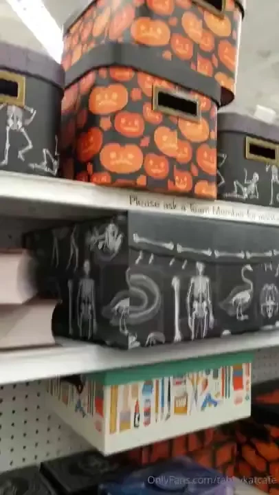 Fun fact i m bonkers for a good box lol 