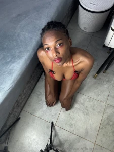 Pov you took me home after a date and you go to the bathroom when you