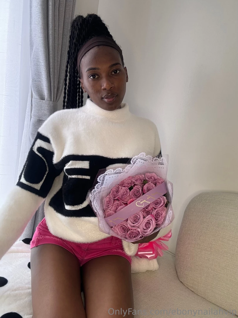 I know that roses go perfectly with my chocolate color 