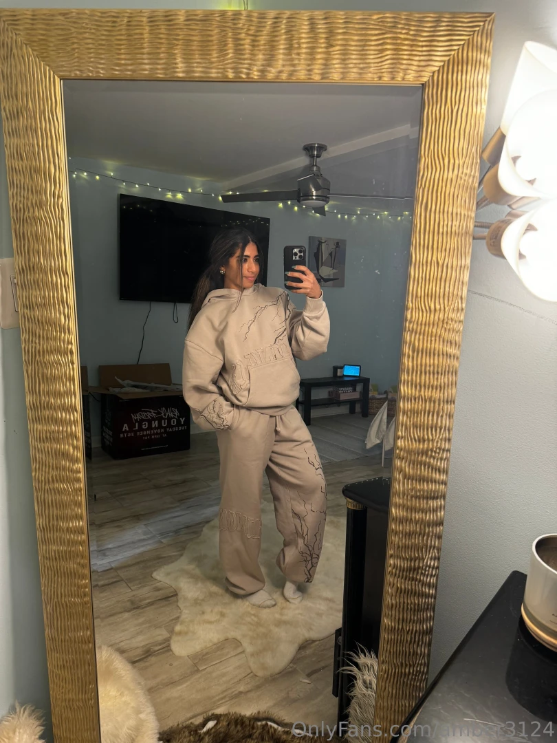 Got a spare hug i could use one right now 