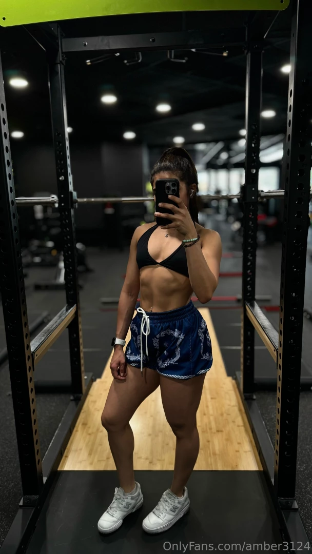 Okay how cute is my outfit 