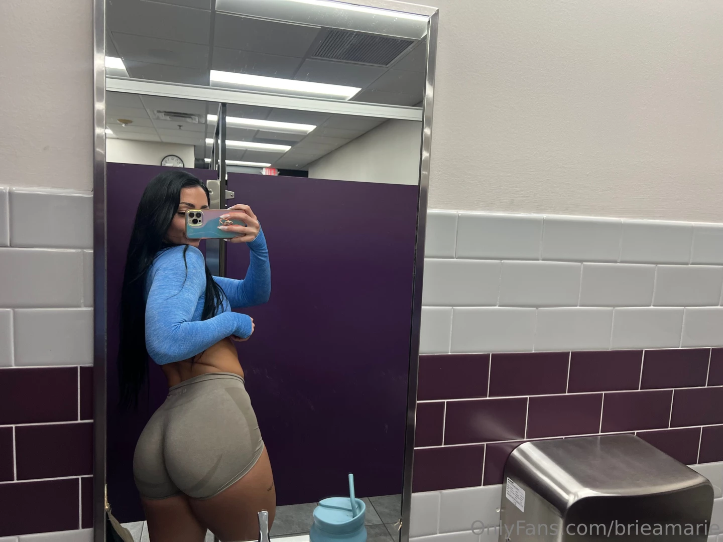 Quick gym check making sure all the right curves are in place 