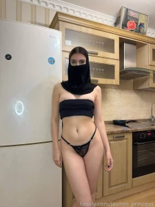 I think this top is getting too small for me fyp arab arabic muslim part 1