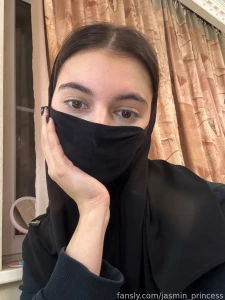 Guess who is bored again any good jokes fyp arab arabic muslim hijab