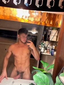 I bet this makes you want to lick your screen