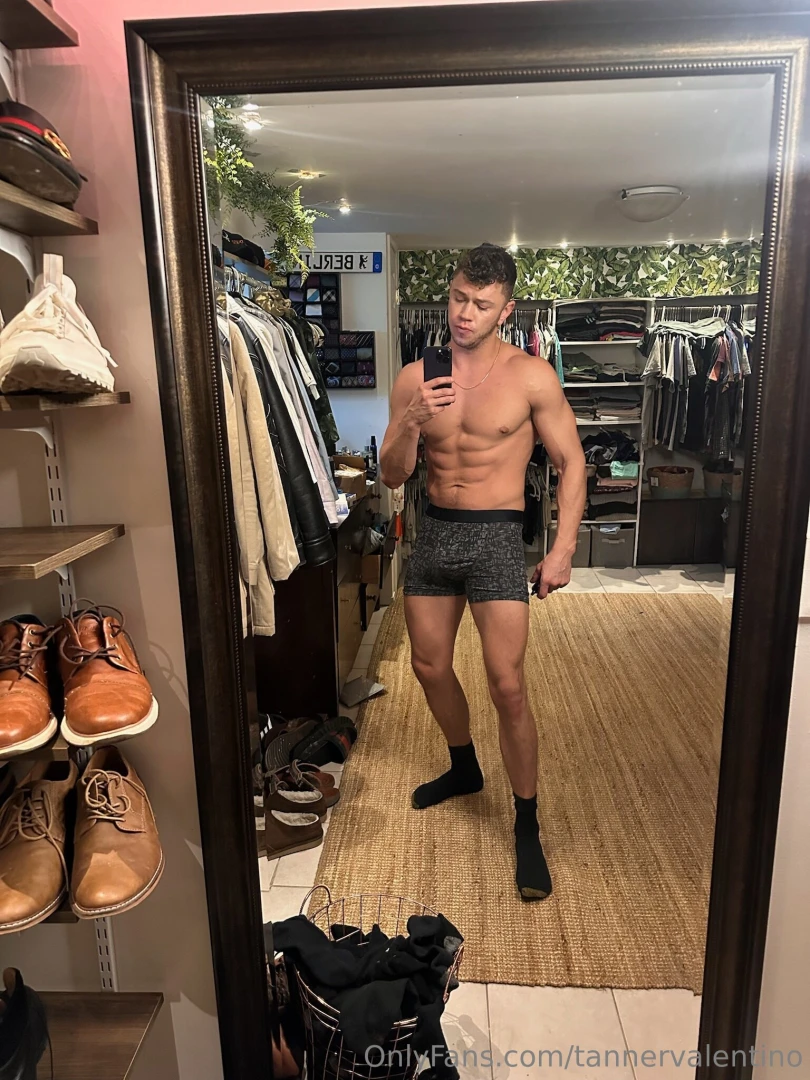 How badly do you want to explore every inch of me 