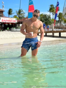 I like the way you re looking at me