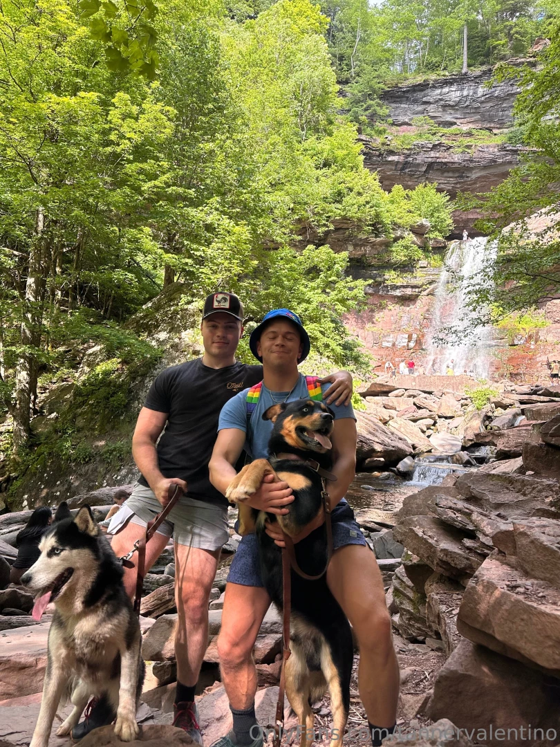 Got distracted on our hike prestonpetersx part 1 