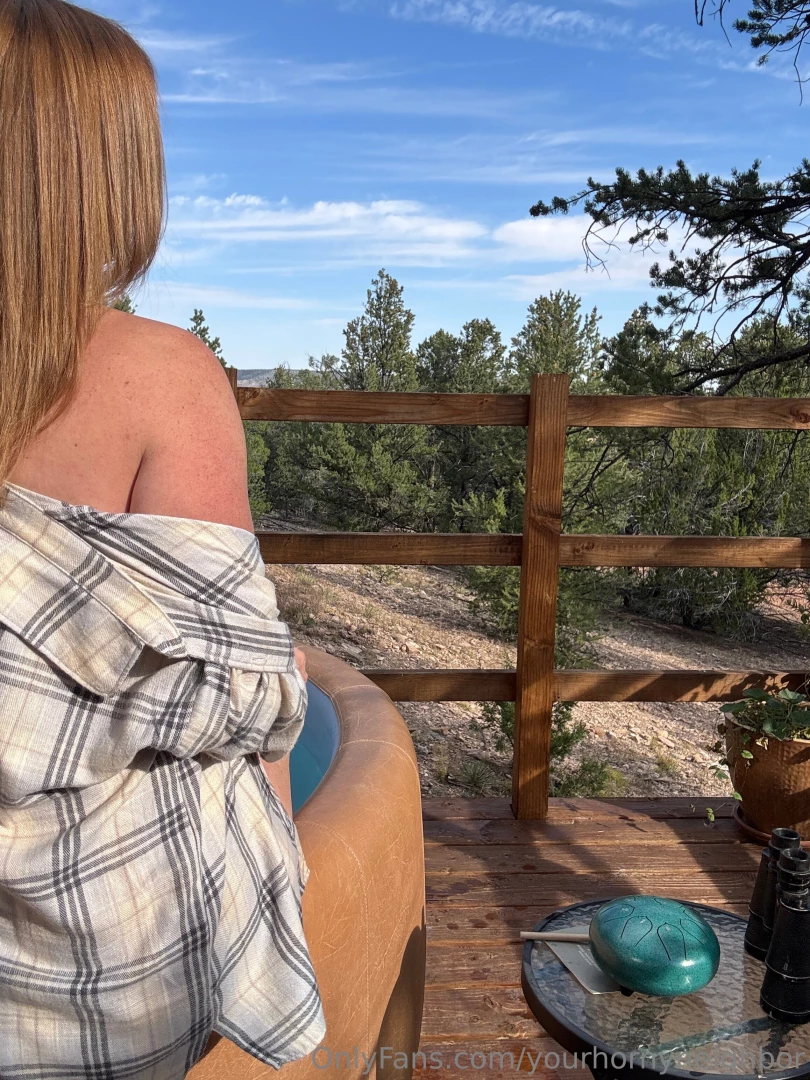 Scroll for a lil treat 