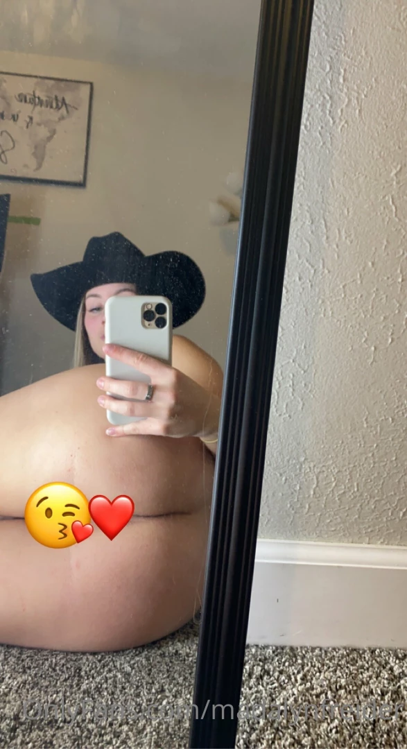 Go check out my bundle in your dm s to see lots of pics in my felt 