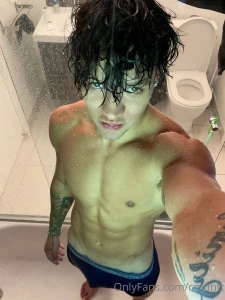 Thirst trap fridays let s play a game the higher you tip the naughtier