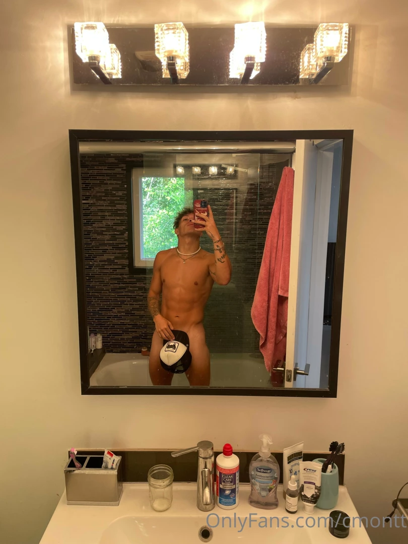 It s a good day here s some pic for you to start your day 